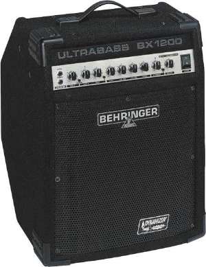 Behringer_BX1200_BassCombo_120W